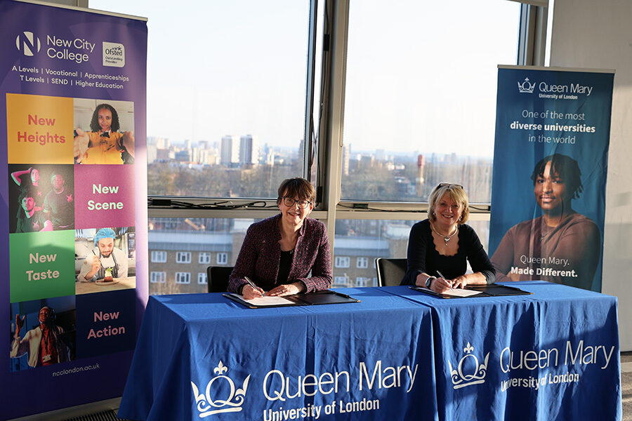 Queen Mary University partnership signing 1 Ao C