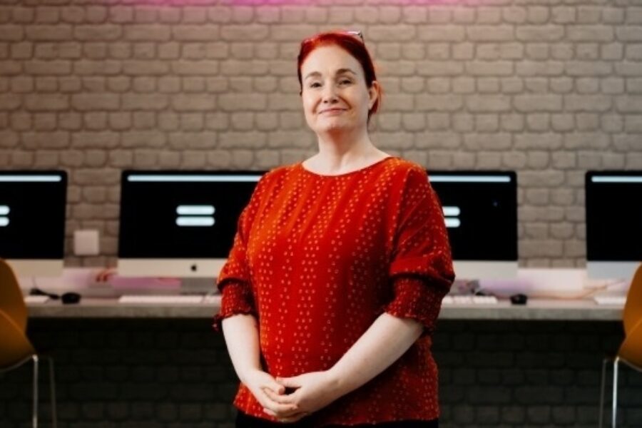 Debra Gray CBE Ao Cs