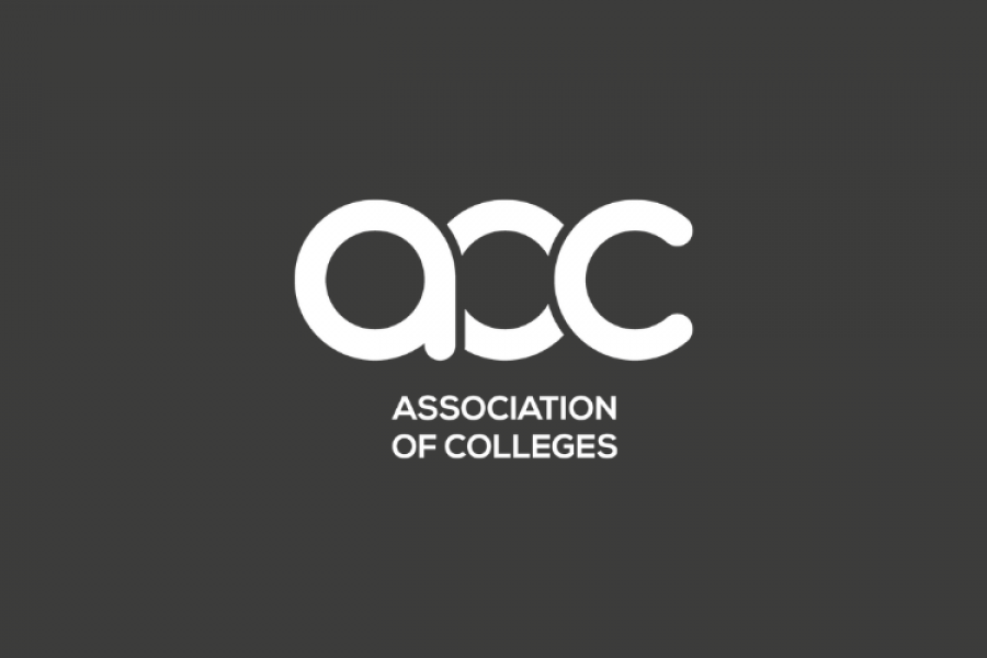 Briefing banner black