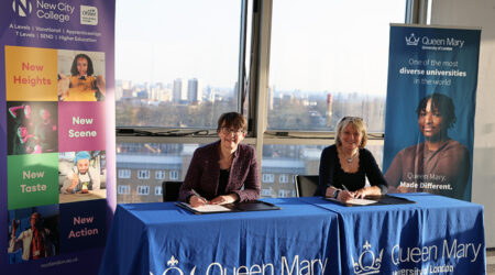 Queen Mary University partnership signing 1 Ao C
